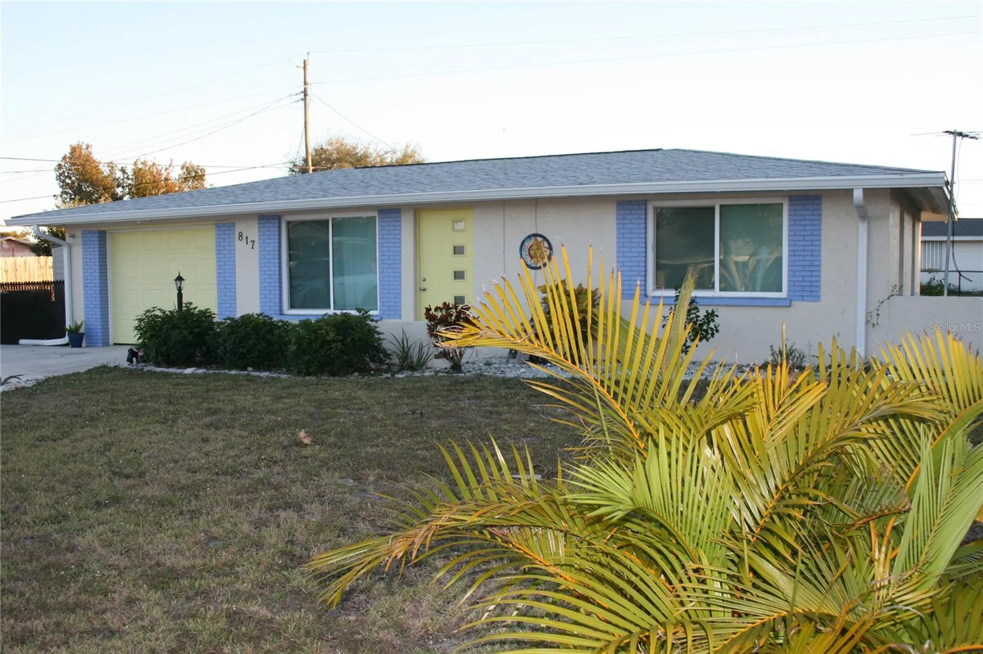 817 E 6th Street Englewood FL 34223