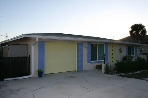 817 E 6th Street Englewood FL 34223
