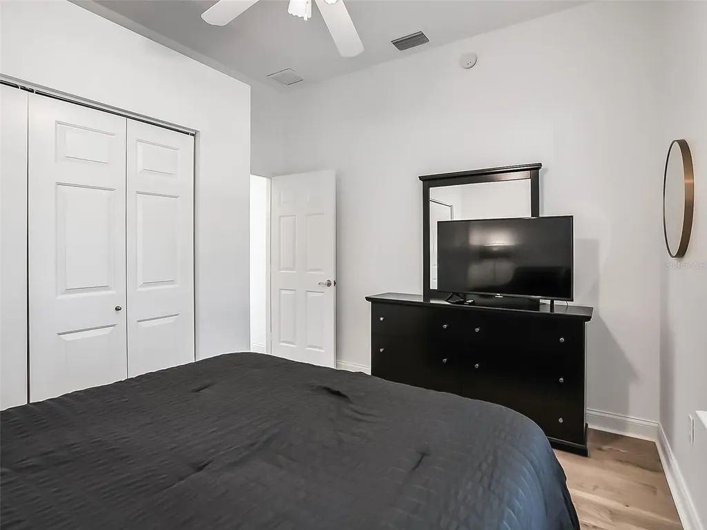 880 NW 70th Terrace Ocala FL 34482