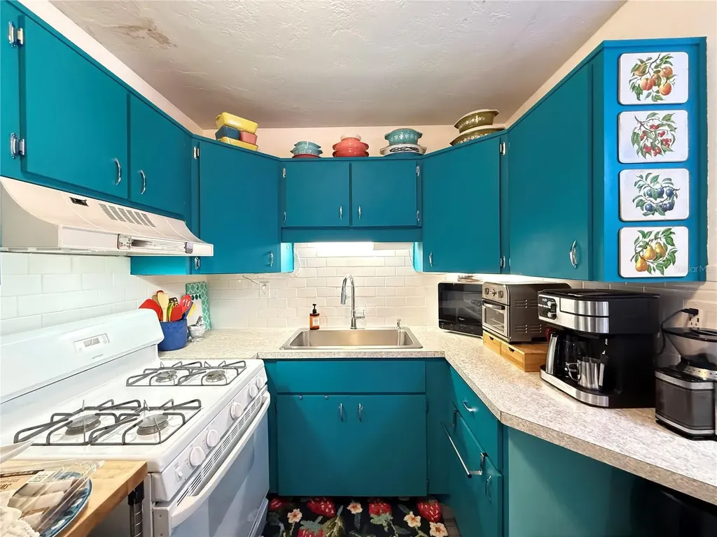 2805 Saxon Drive New Smyrna Beach FL 32169