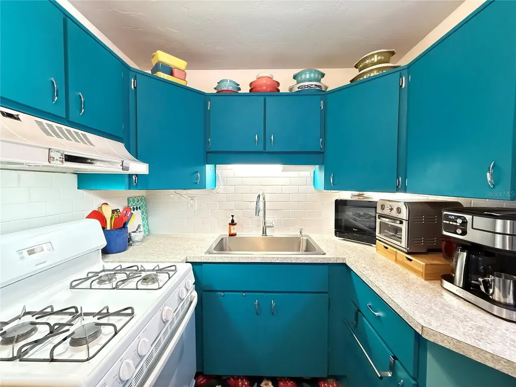 2805 Saxon Drive New Smyrna Beach FL 32169