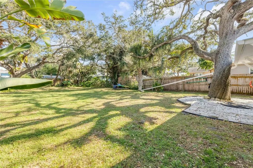 2805 Saxon Drive New Smyrna Beach FL 32169
