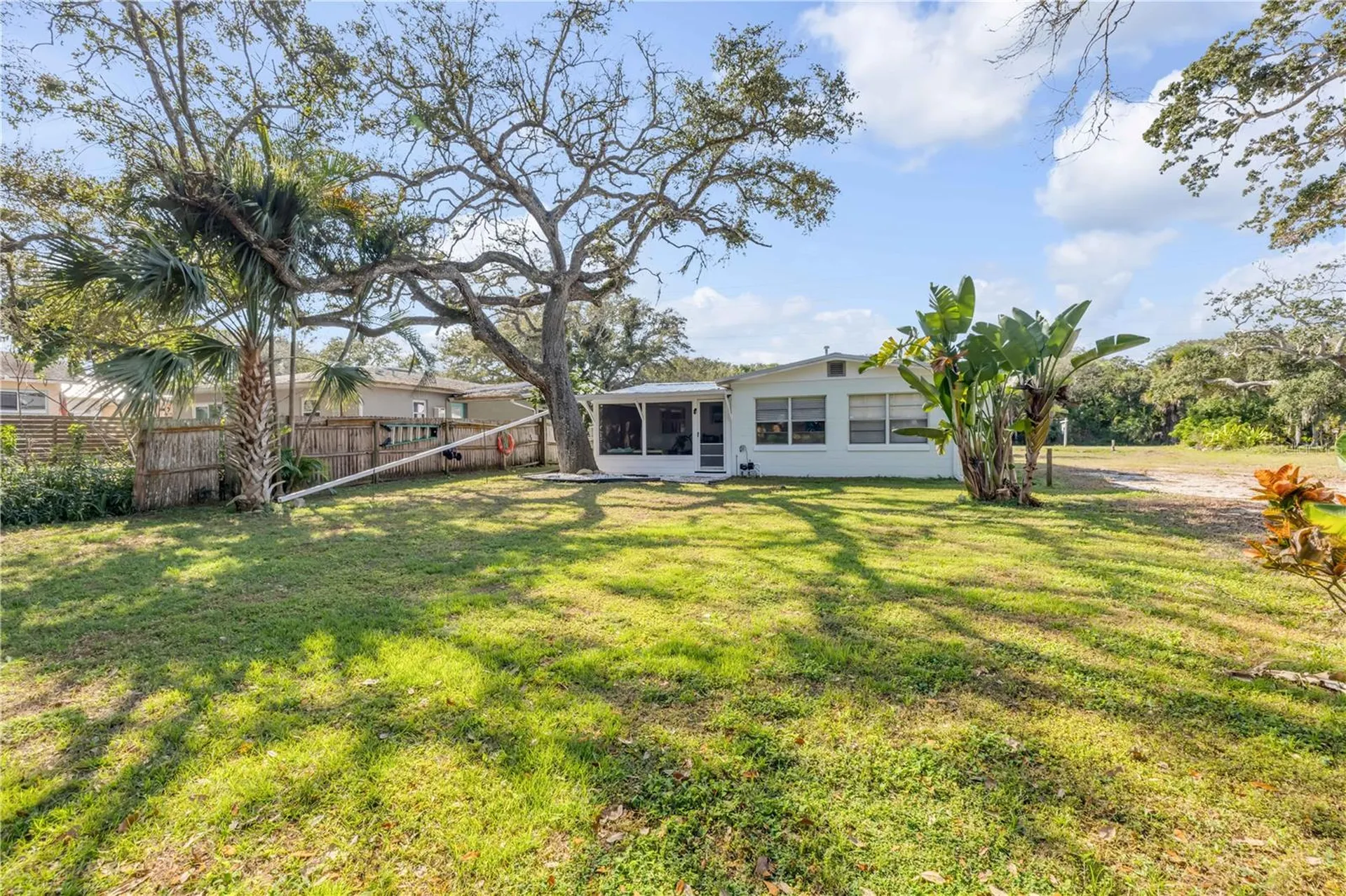2805 Saxon Drive New Smyrna Beach FL 32169