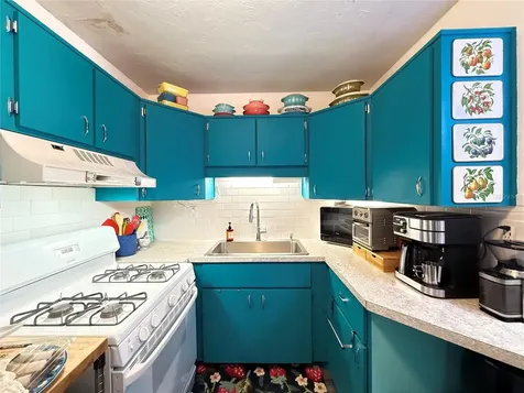 2805 Saxon Drive New Smyrna Beach FL 32169