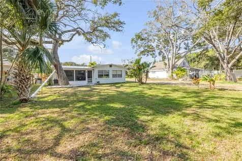 2805 Saxon Drive New Smyrna Beach FL 32169