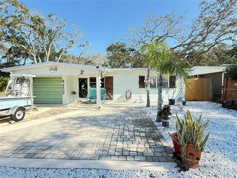 2805 Saxon Drive New Smyrna Beach FL 32169