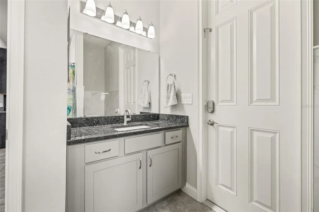 5811 Valentino Way Lakeland FL 33812