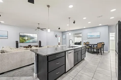 5811 Valentino Way Lakeland FL 33812