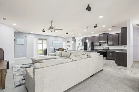 5811 Valentino Way Lakeland FL 33812