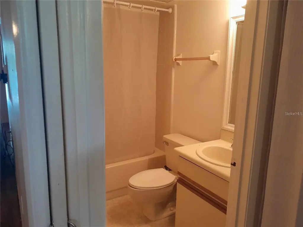 25210 Northlake Drive Sanford FL 32773