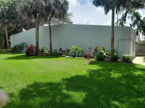 25210 Northlake Drive Sanford FL 32773