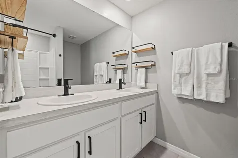 12115 Lily Magnolia Lane Riverview FL 33569