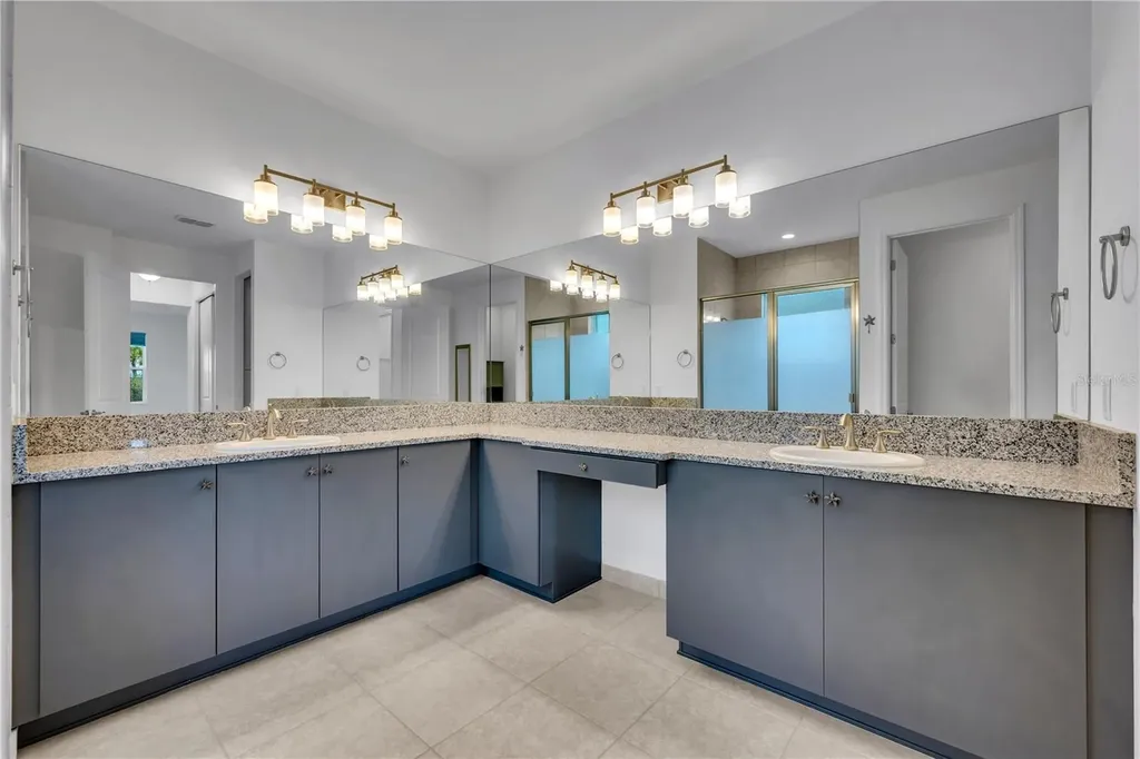 15433 Santa Pola Drive Wimauma FL 33598