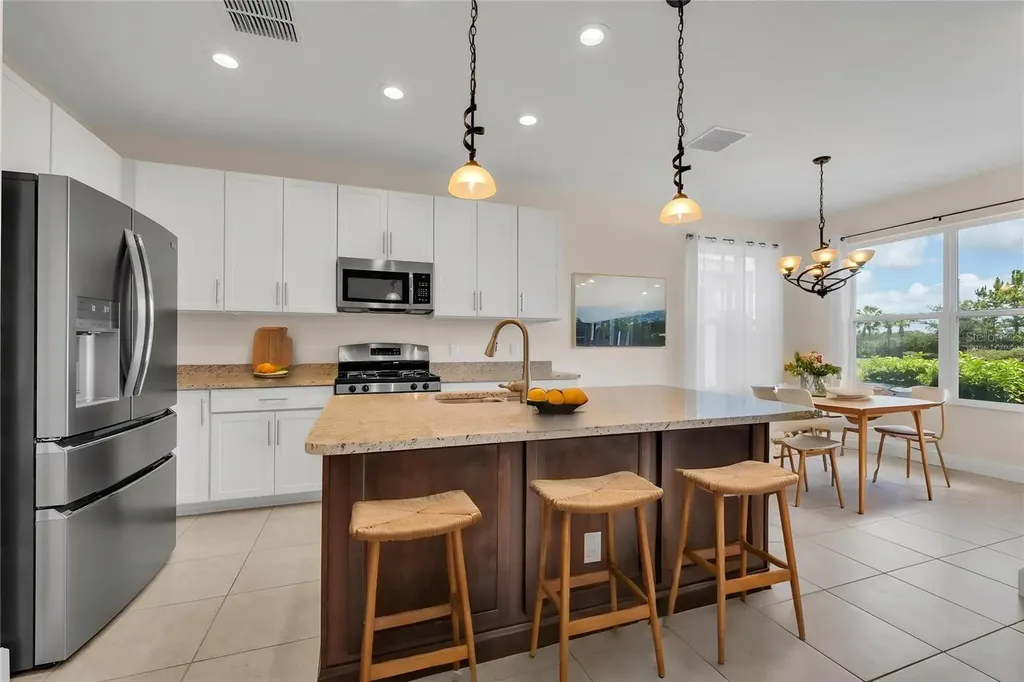 15433 Santa Pola Drive Wimauma FL 33598