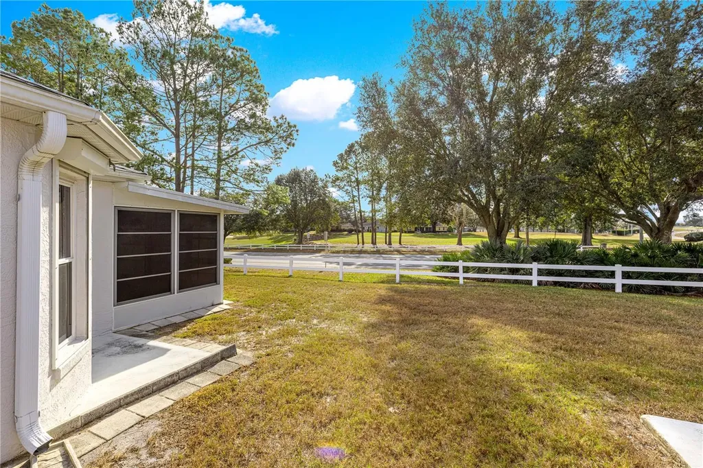 9614 SW 93rd Loop Ocala FL 34481