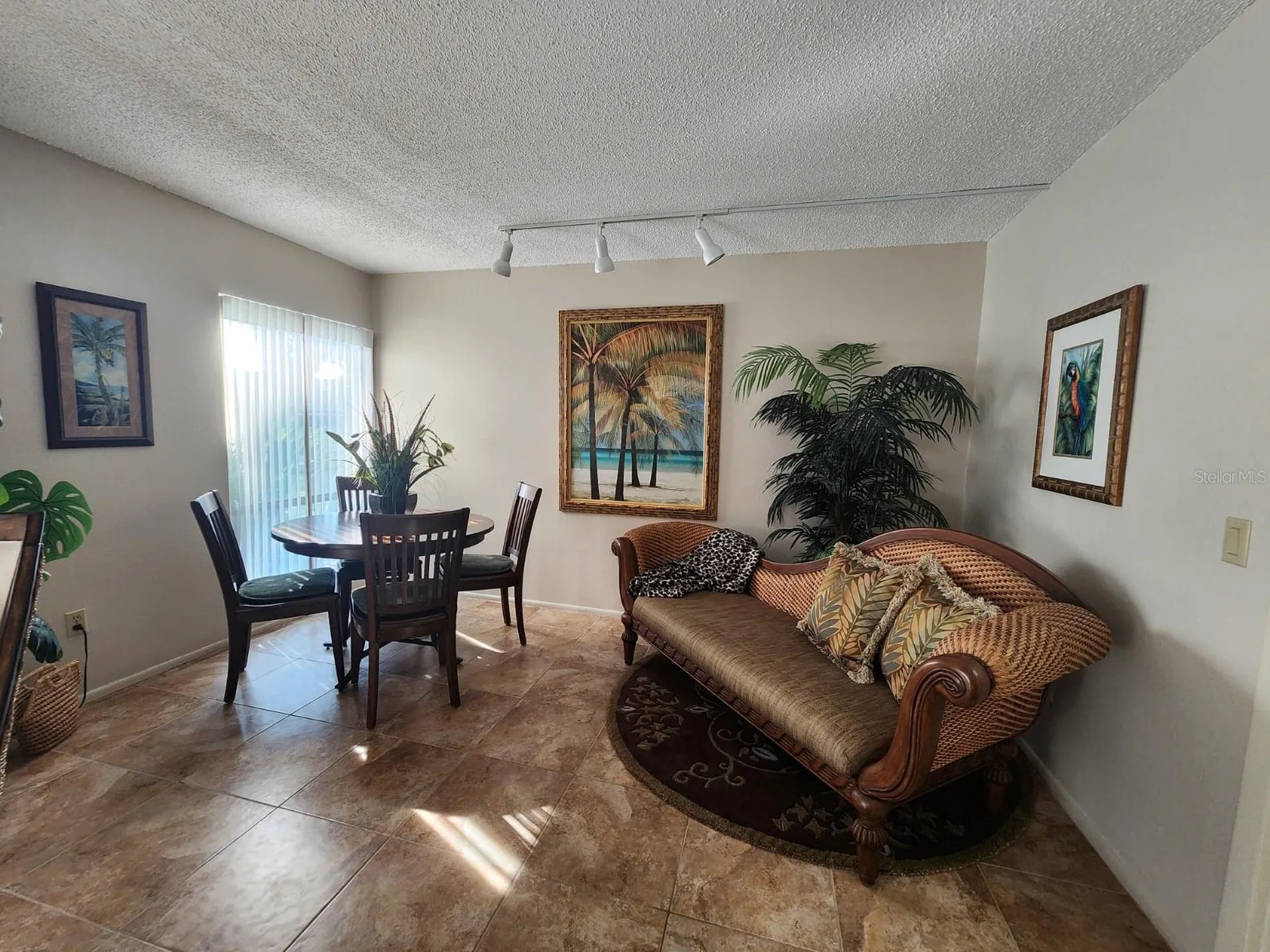2132 Lakewood Club Drive S St Petersburg FL 33712