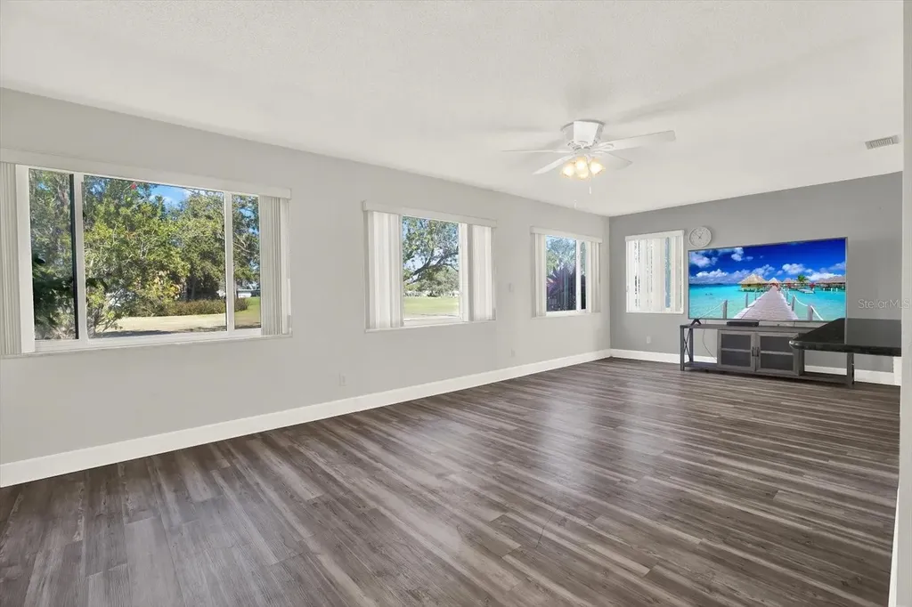 4223 93rd Terrace N Pinellas Park FL 33782