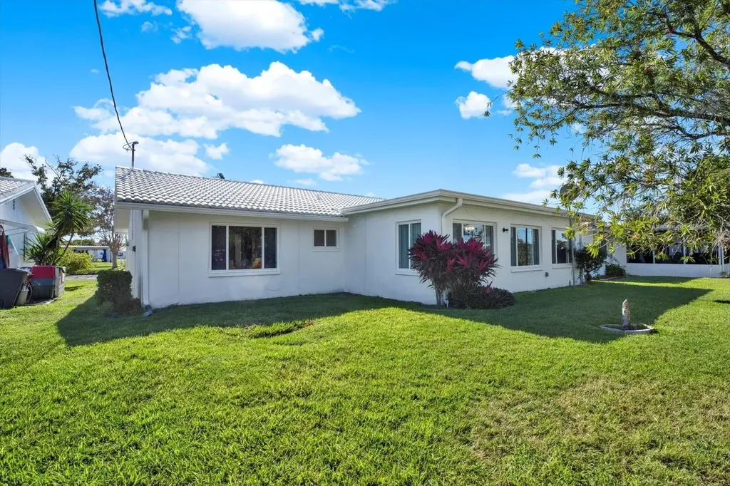 4223 93rd Terrace N Pinellas Park FL 33782