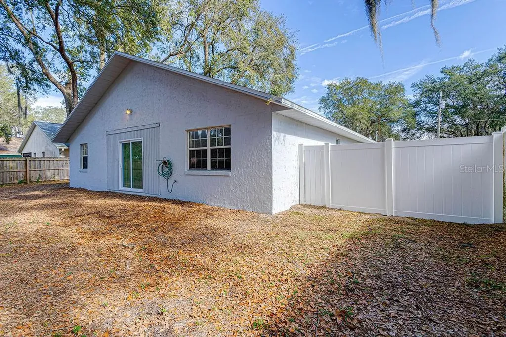 40021 Parkinsonia Street Lady Lake FL 32159
