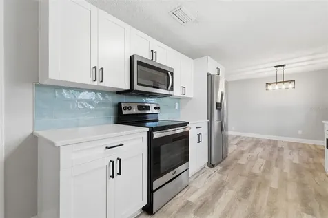 7198 121st Way Seminole FL 33772