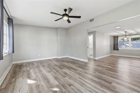 7198 121st Way Seminole FL 33772