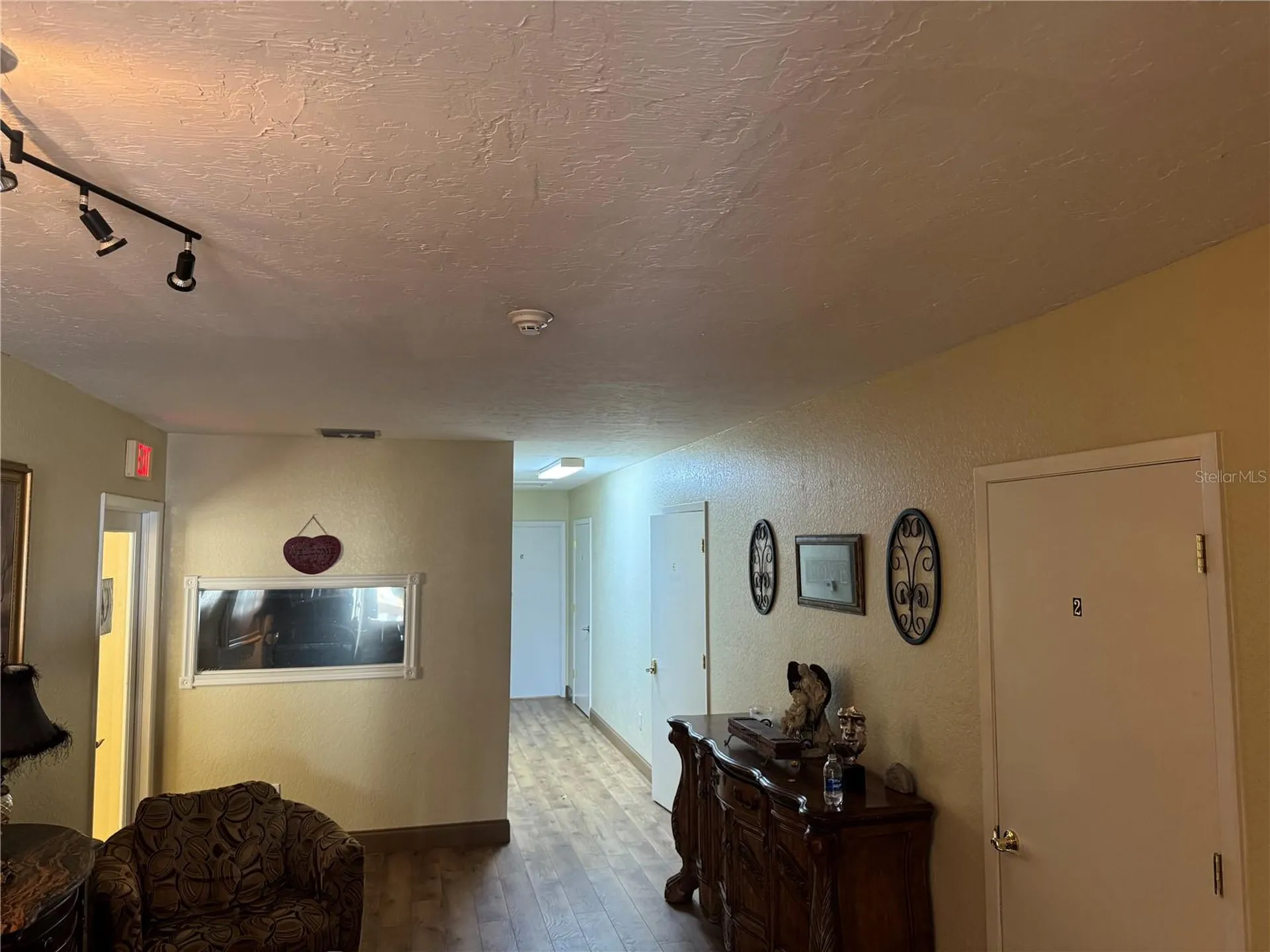 1001 & 1007 Manatee Avenue E Bradenton FL 34208