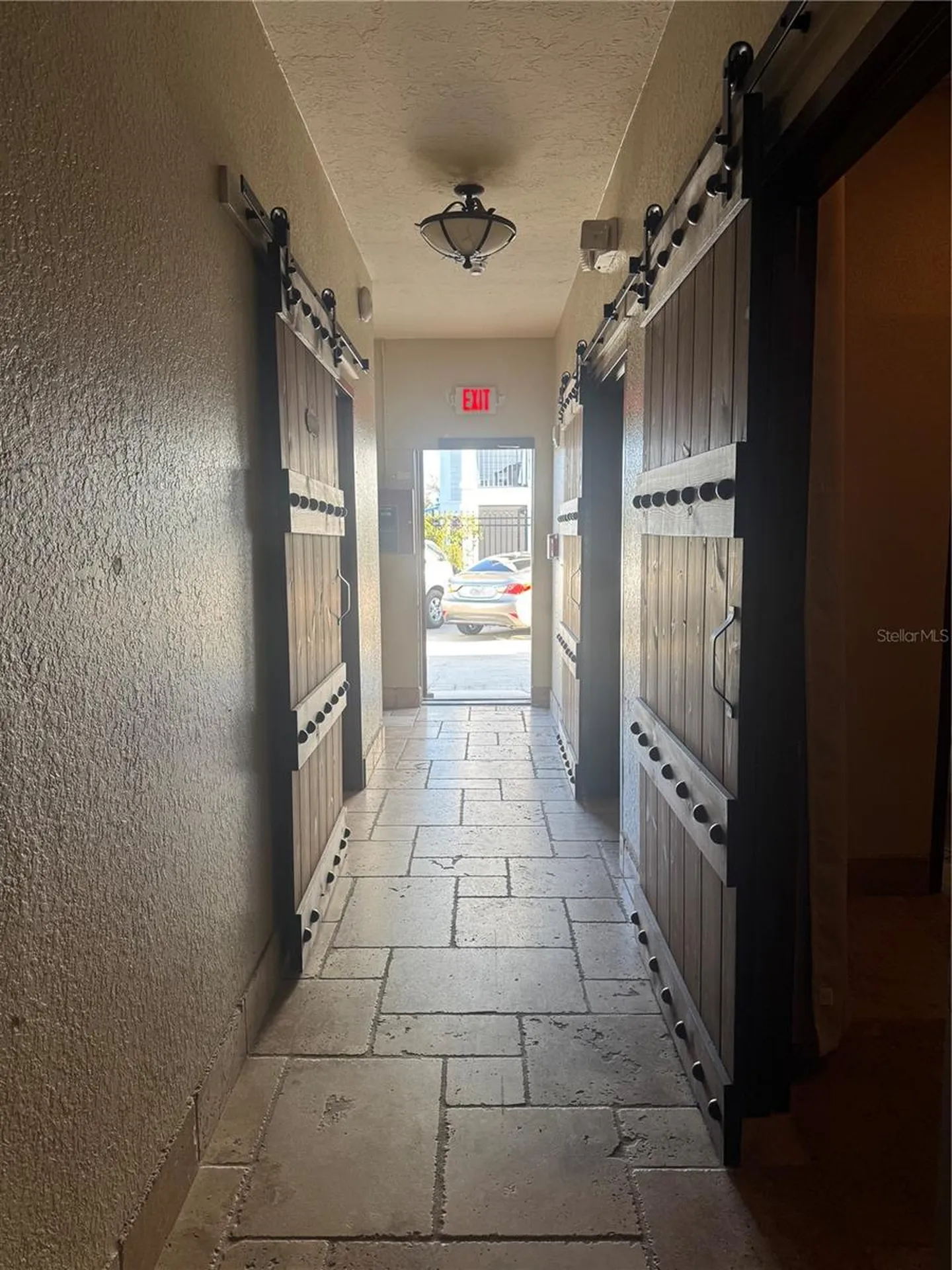 1001 & 1007 Manatee Avenue E Bradenton FL 34208