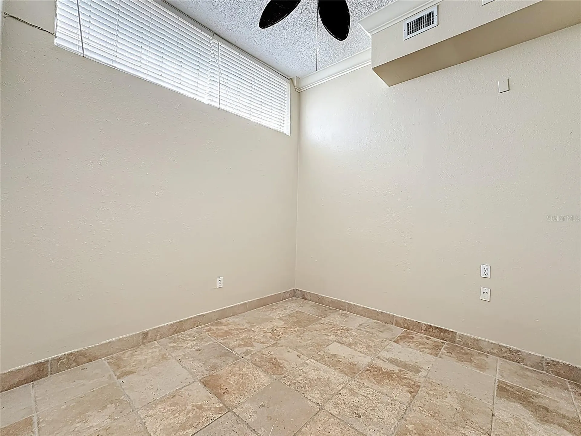 1001 & 1007 Manatee Avenue E Bradenton FL 34208
