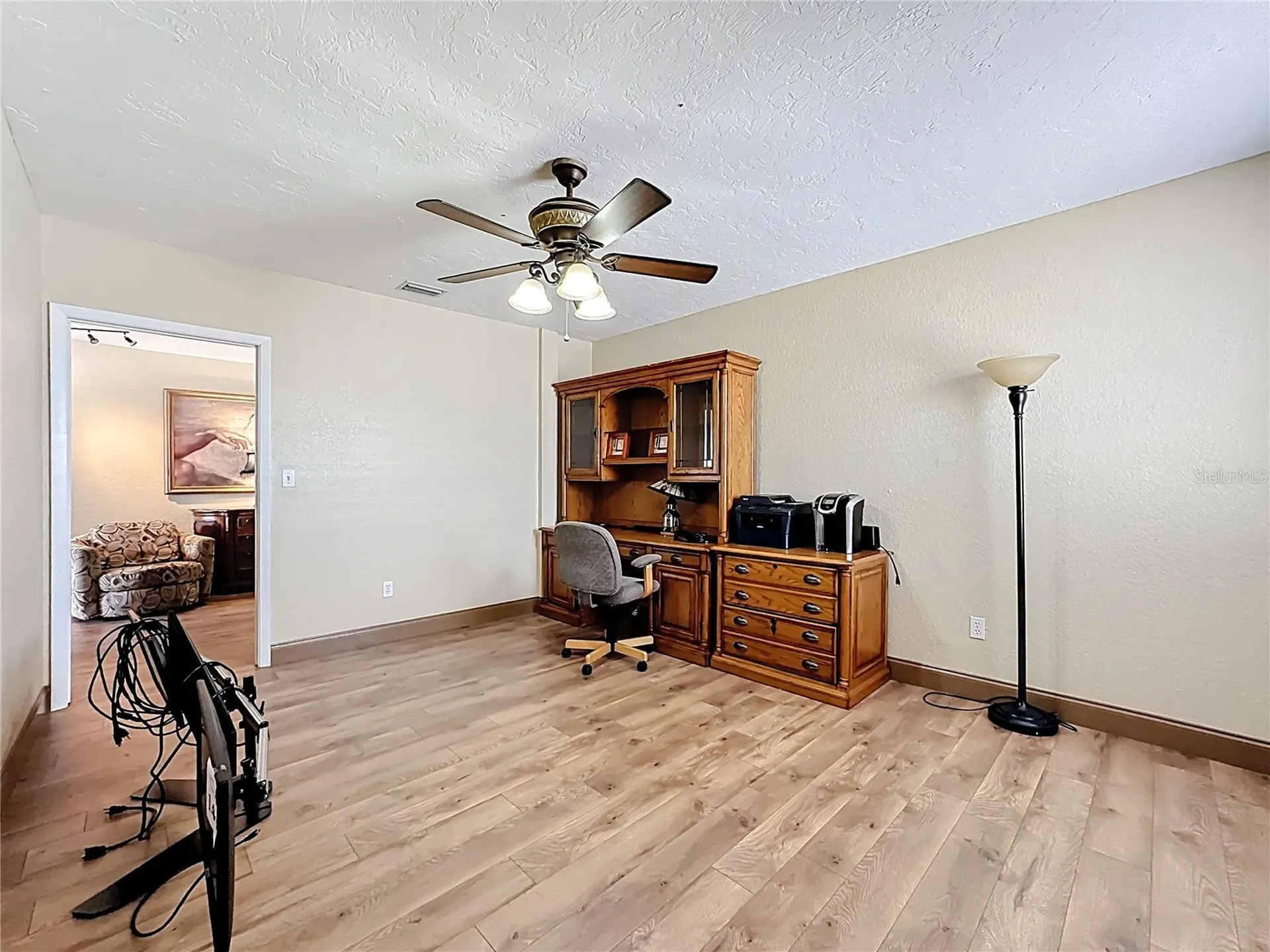 1001 & 1007 Manatee Avenue E Bradenton FL 34208