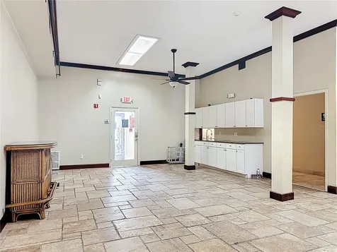 1001 & 1007 Manatee Avenue E Bradenton FL 34208