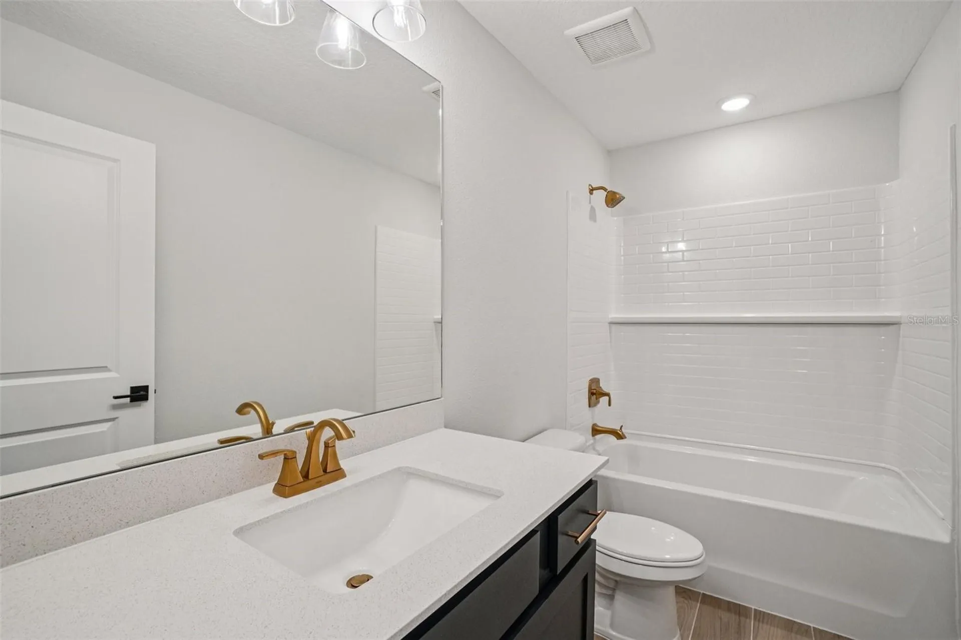 7580 Deer Valley Circle Tampa FL 33635