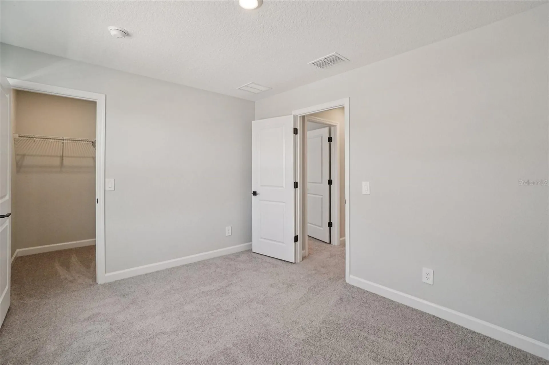 7580 Deer Valley Circle Tampa FL 33635