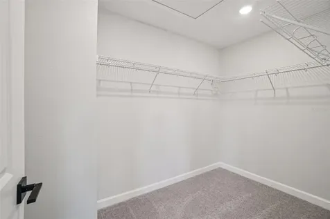 7580 Deer Valley Circle Tampa FL 33635