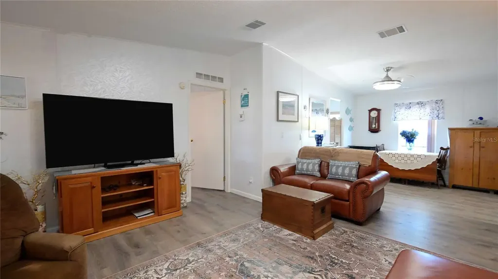 5646 Cheyenne Street Zephyrhills FL 33542