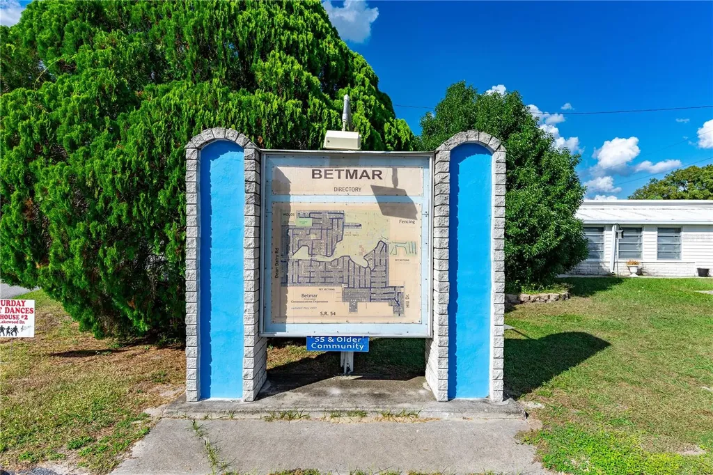 5646 Cheyenne Street Zephyrhills FL 33542