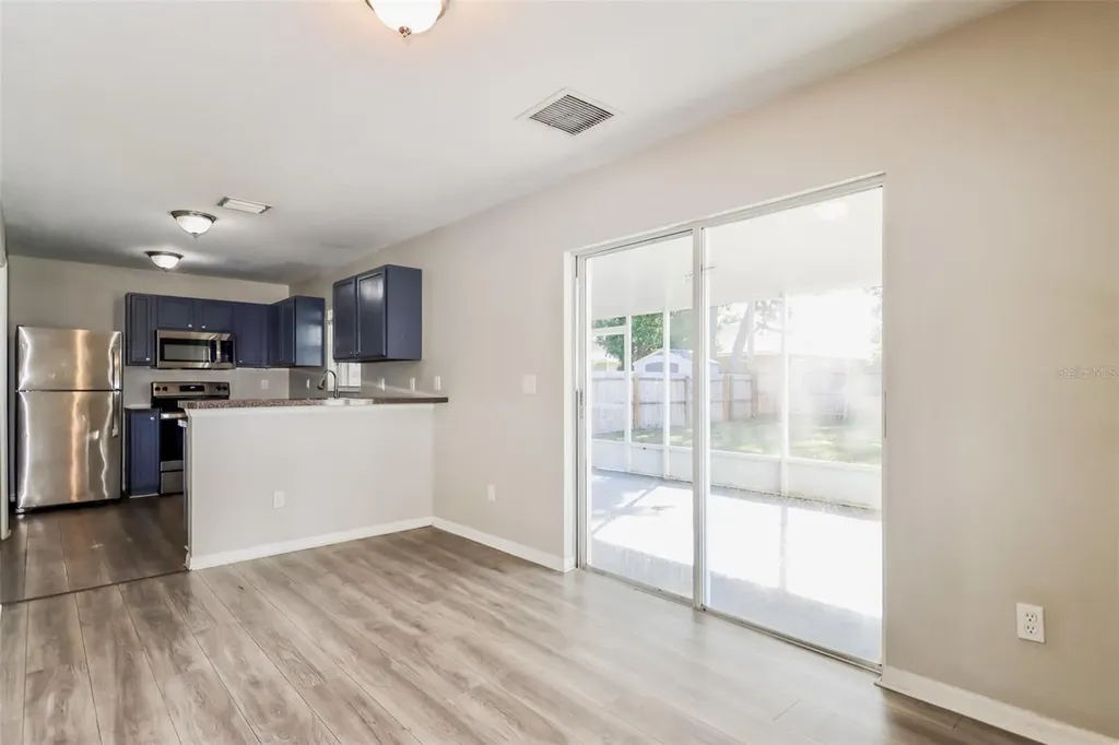 2868 24th Avenue N St Petersburg FL 33713