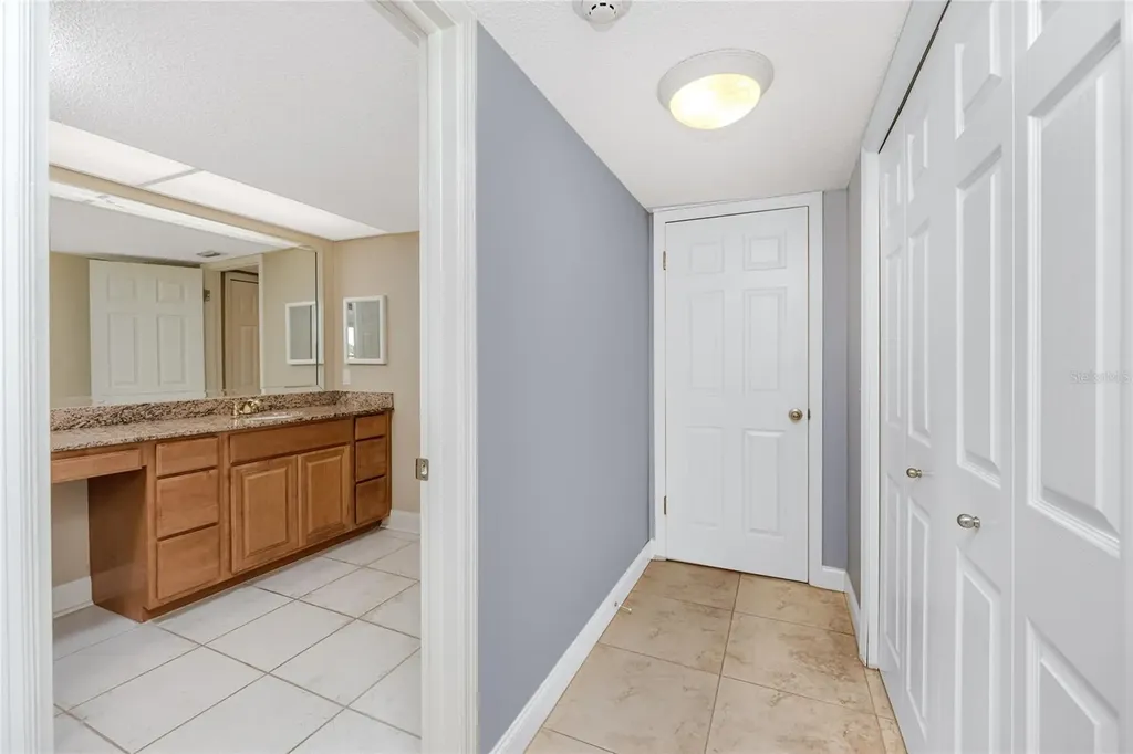736 Island Way Clearwater Beach FL 33767