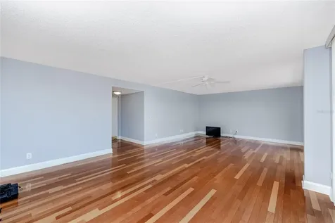 736 Island Way Clearwater Beach FL 33767