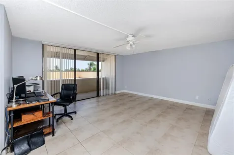 736 Island Way Clearwater Beach FL 33767