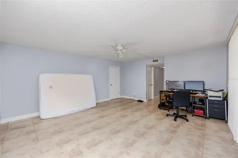 736 Island Way Clearwater Beach FL 33767