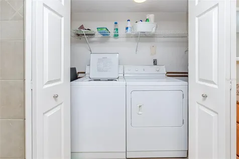 736 Island Way Clearwater Beach FL 33767