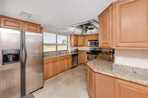 736 Island Way Clearwater Beach FL 33767