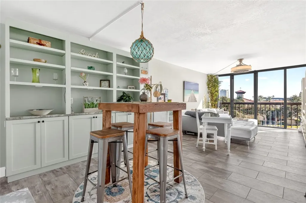 255 Dolphin Point Clearwater Beach FL 33767