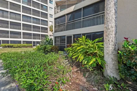 6342 Midnight Pass Road Sarasota FL 34242