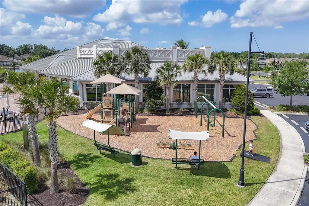 18045 Polo Trail Lakewood Ranch FL 34211