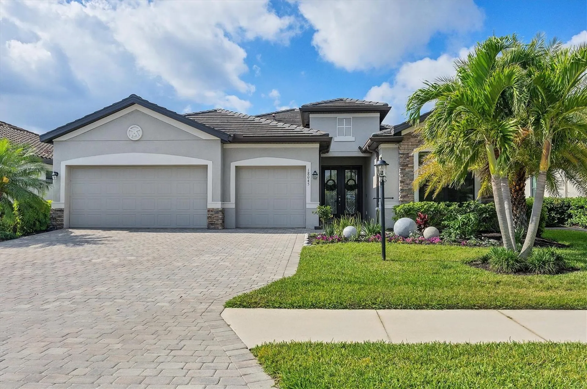 18045 Polo Trail Lakewood Ranch FL 34211