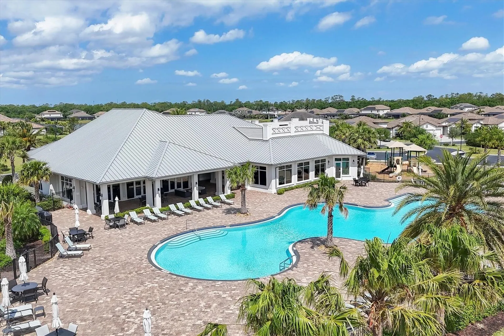 18045 Polo Trail Lakewood Ranch FL 34211