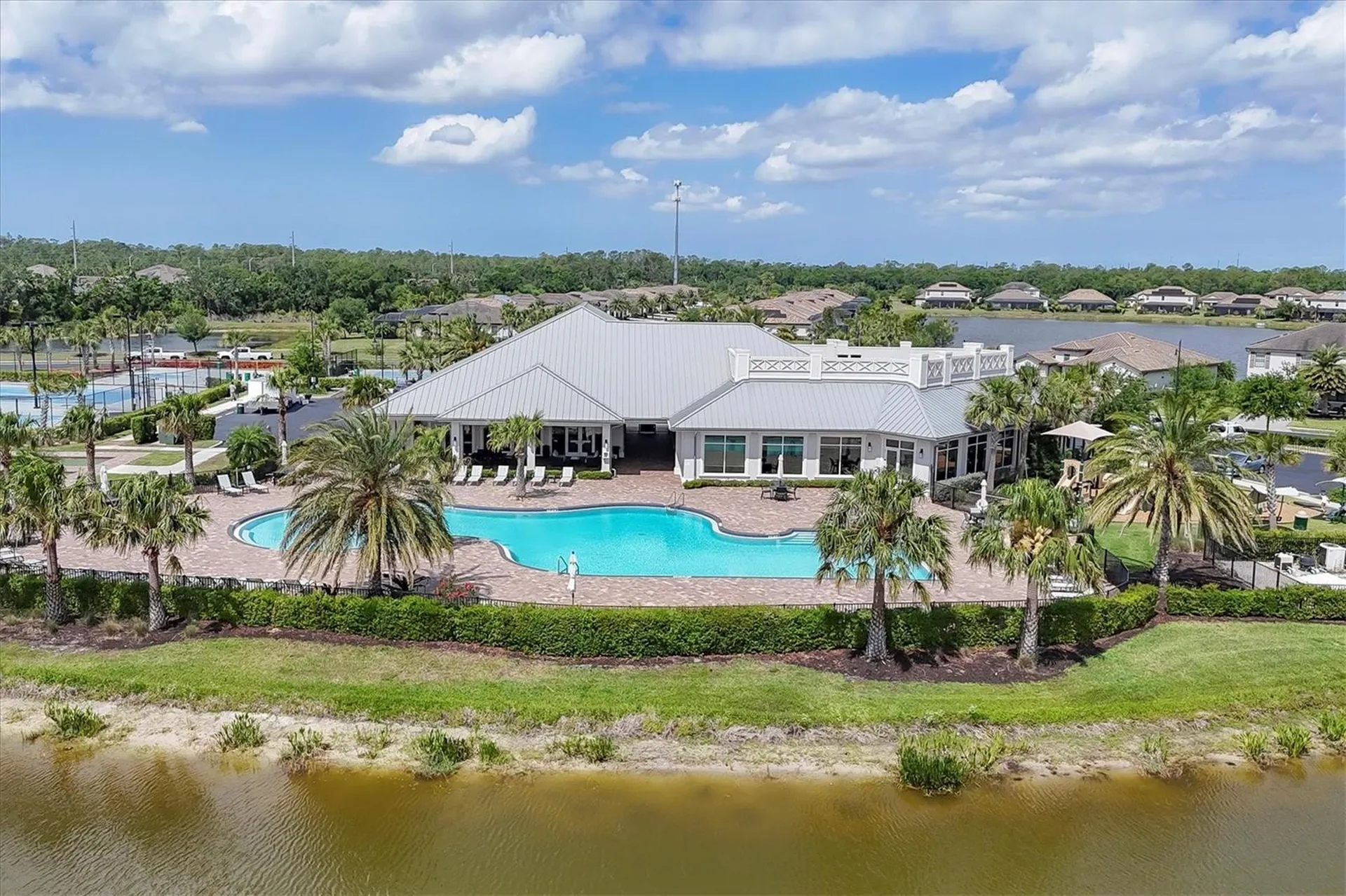 18045 Polo Trail Lakewood Ranch FL 34211