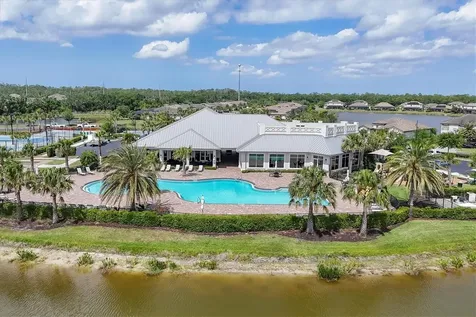 18045 Polo Trail Lakewood Ranch FL 34211