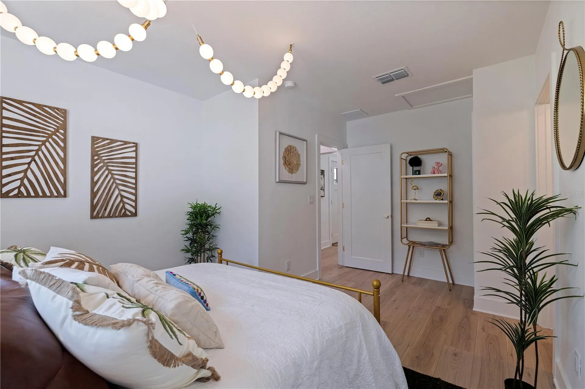 1579 Bayshore Boulevard Dunedin FL 34698